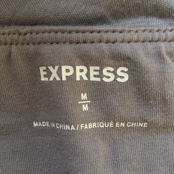 Express sleeveless sequin top - Picture 3 of 4